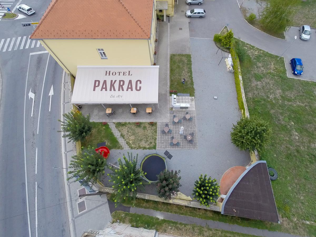 Hotel Pakrac מראה חיצוני תמונה